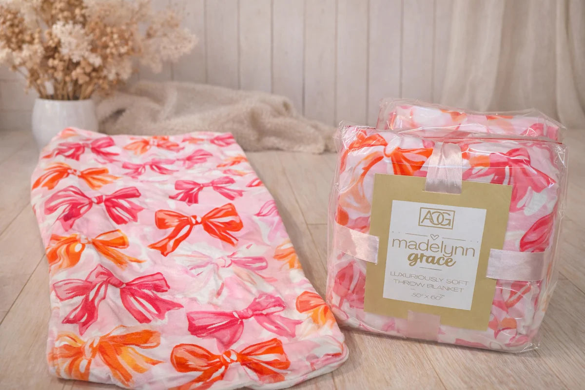 Madelynn Grace Luxe Fleece Blankets