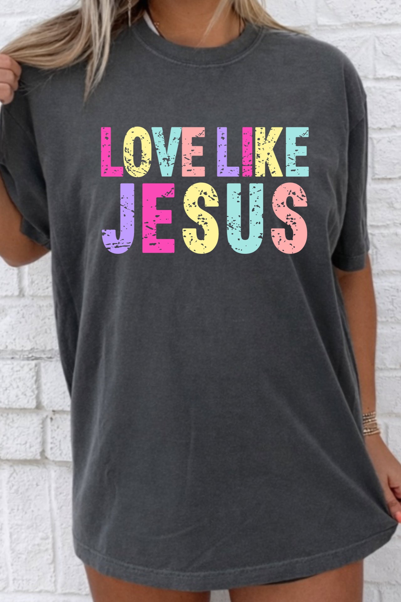 Distressed Love Like Jesus Tees