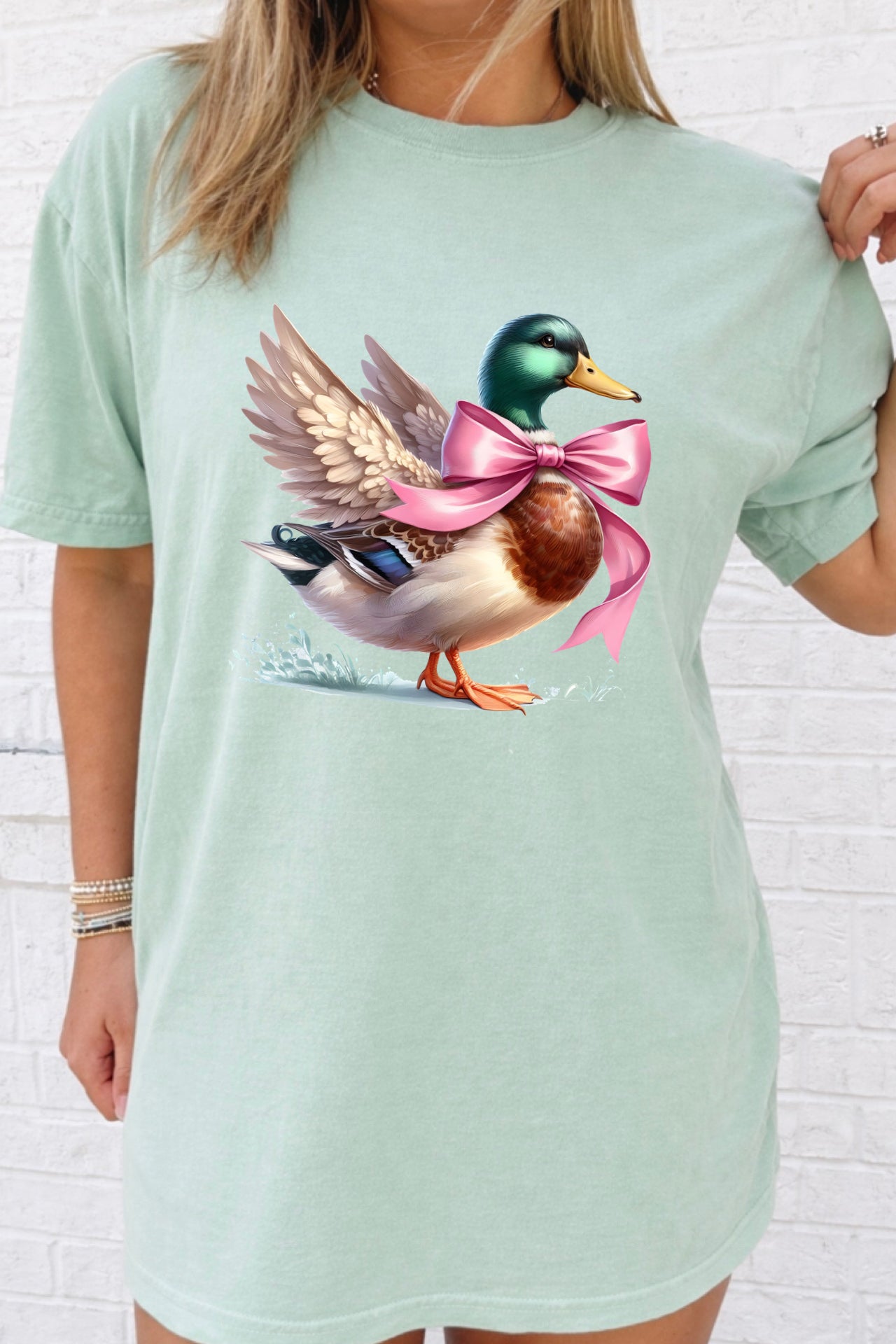 Mallard Bow Tee