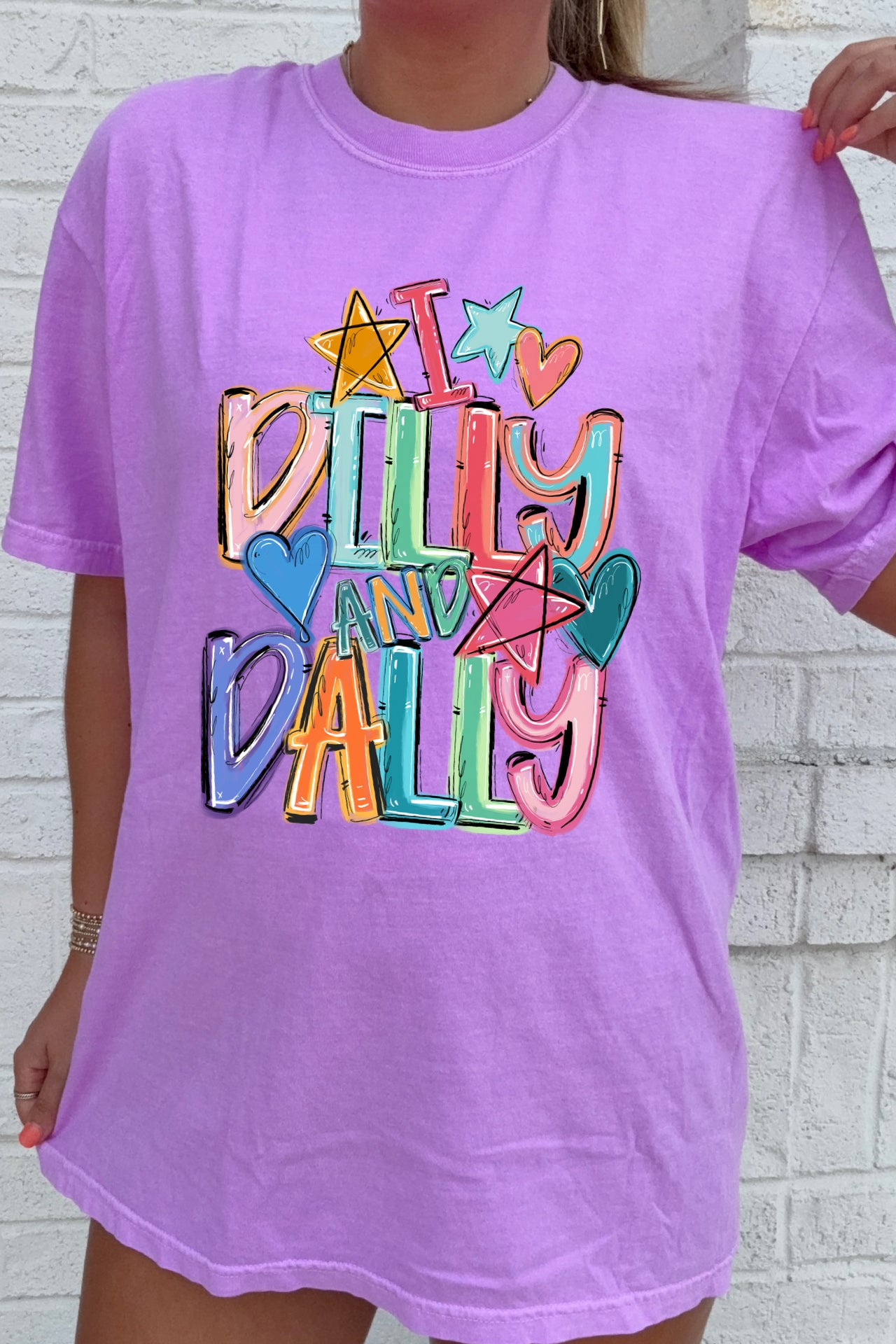 I Dilly and Dally Tees
